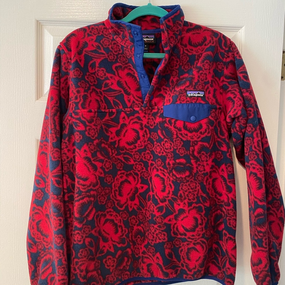 Women’s Patagonia Pullover with Snap Buttons